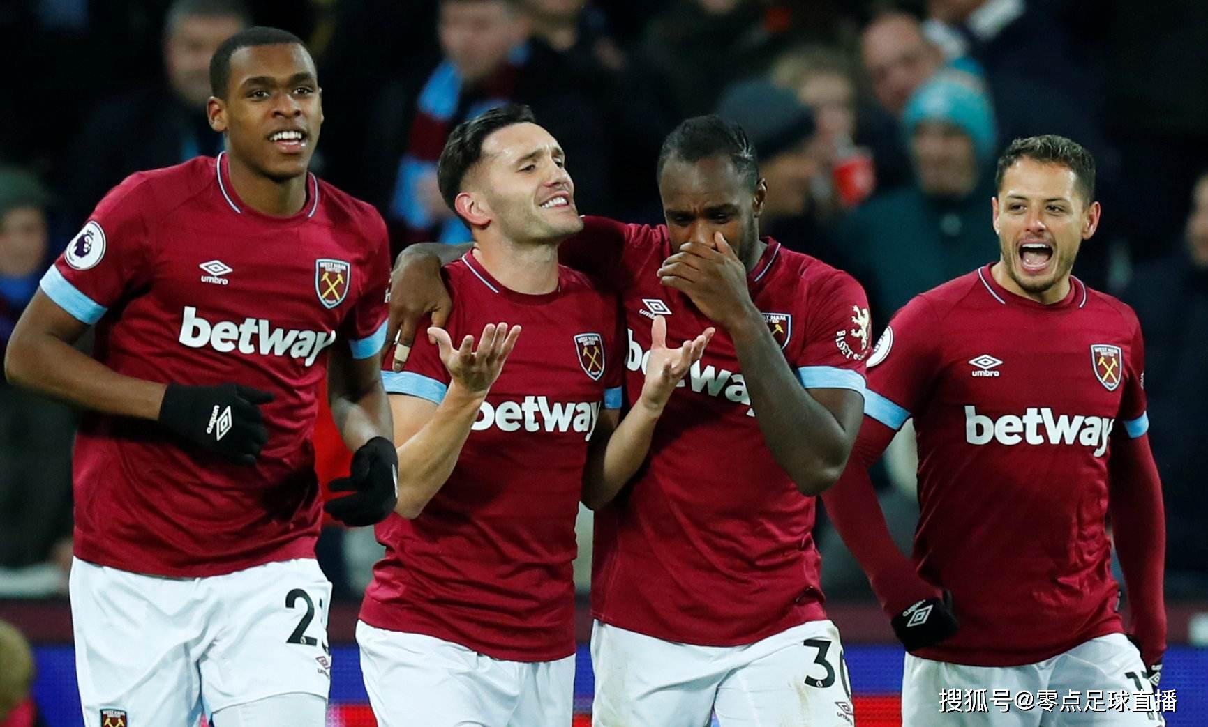 球迷对这两 球迷对这两