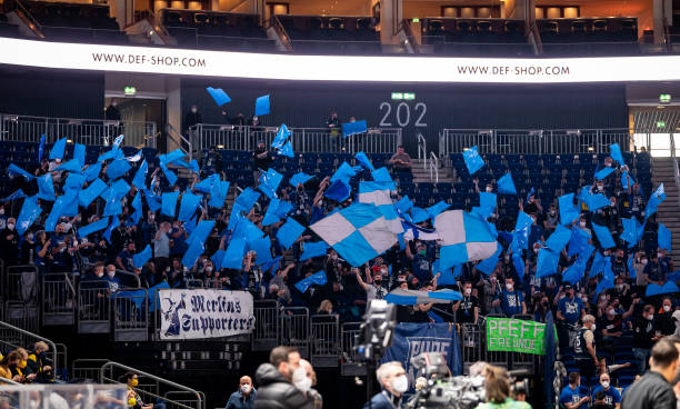 本场比赛中 本场比赛中