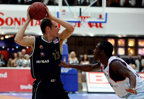 线大个子 线大个子