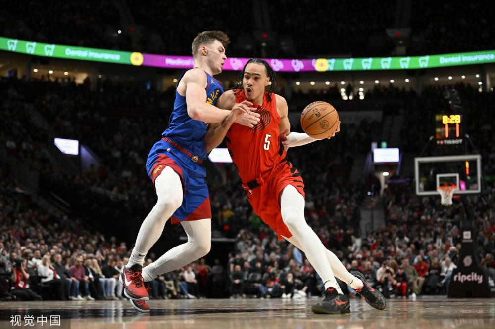 胁的行为 胁的行为